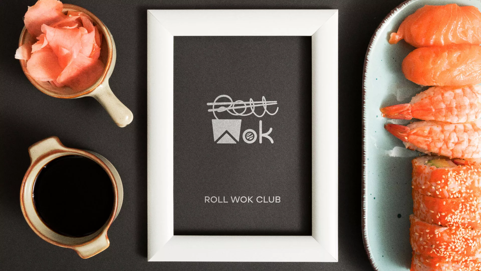 Разработка логотипа суши-бара «Roll Wok Club» в Дрезне