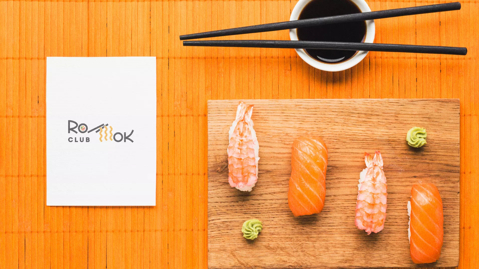 Создание логотипа суши-бара «Roll Wok Club» в Дрезне