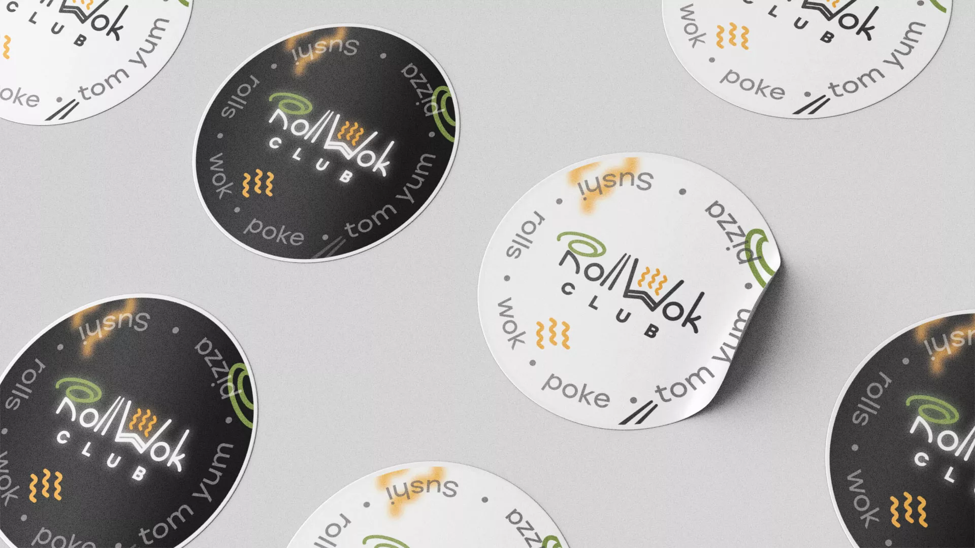 Разработка наклеек для суши-бара «Roll Wok Club» в Дрезне